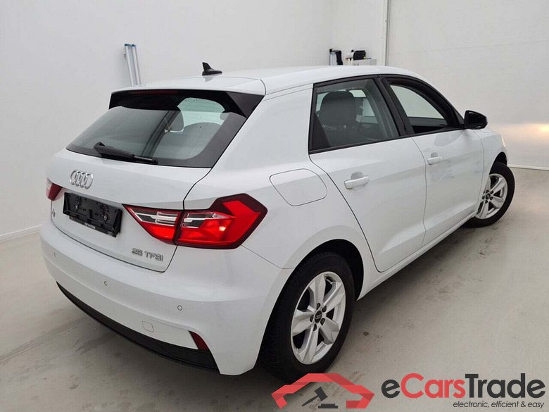 AUDI A1 SPORTBACK 1.0 25 TFSI ATTRACTION #2
