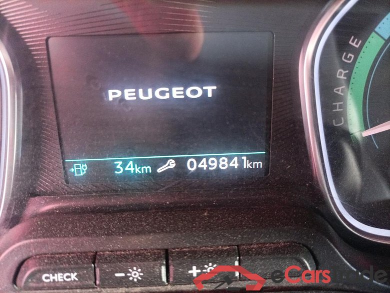 PEUGEOT e-Traveller / 2016 / 5P / monovolumen Business Elect 100kW Bat 75 kWh Standard #5