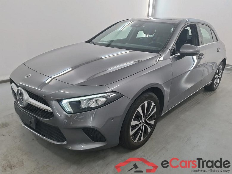 MERCEDES-BENZ A-CLASS 1.3 A 250 E DCT BUSINESS SOLUTION