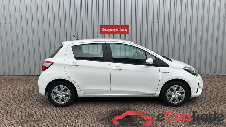 TOYOTA YARIS 1.5vvti hybrid active 74kW cvt aut #6