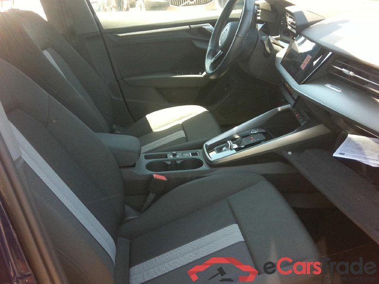 AUDI A3 / 2020 / 5P / berlina con portón Sportback Advanced 40 TFSI e 150kW S tro #6