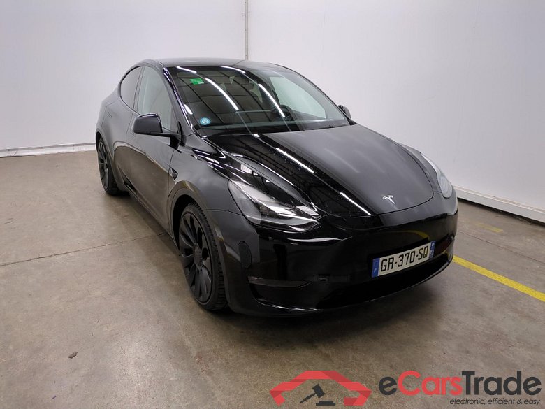 TESLA Model Y / 2020 / 5P / SUV Performance Dual Motor AWD #3