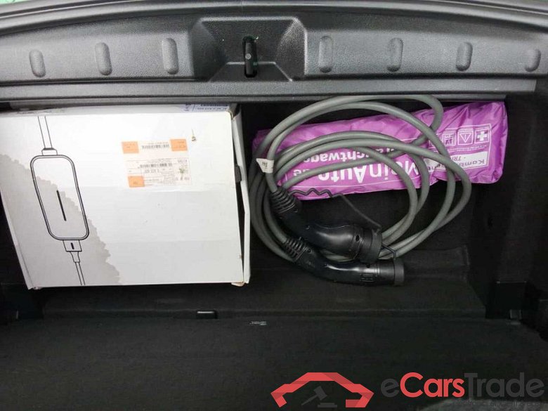 MINI Mini 3-trg. (F56)(2013->) DE - LimS3 SE, Cooper SE Classic Trim, (Facelift 2) 2021 - 2024 #4