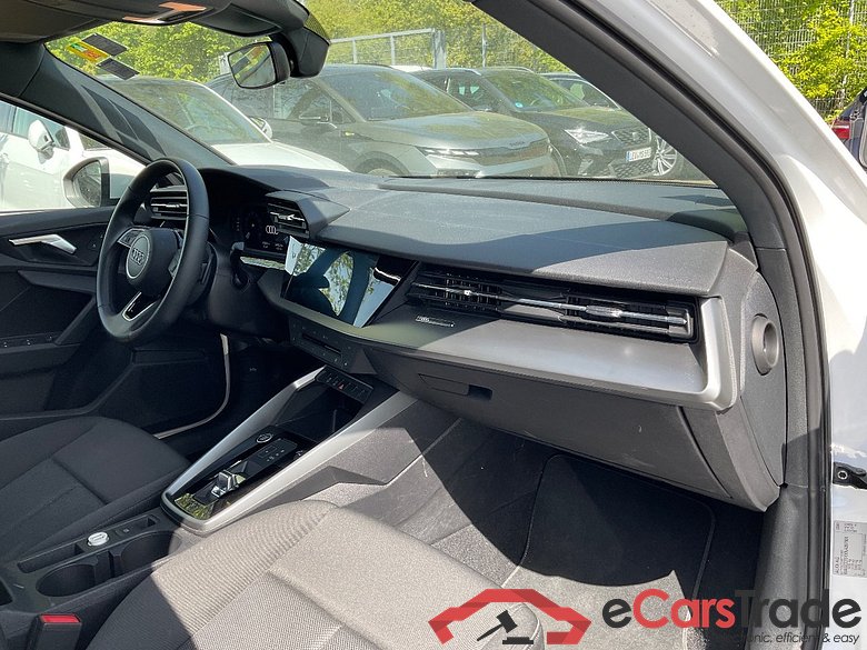 A3 Sportback 30 TFSI 1.0 TFSI 81KW AT7 E6d #3