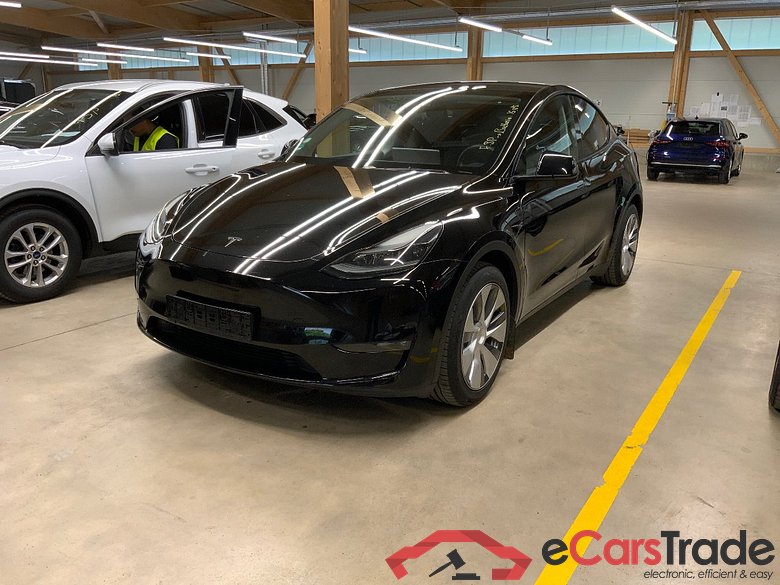 TESLA Model Y Long Range Dual Motor AWD 5d 378kW