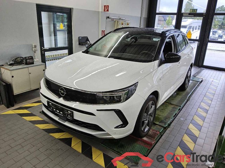 Opel Grandland (X)(2017->) DE - SUV5 1.2 Turbo EU6e, Elegance, (Facelift) 2022 - 2023