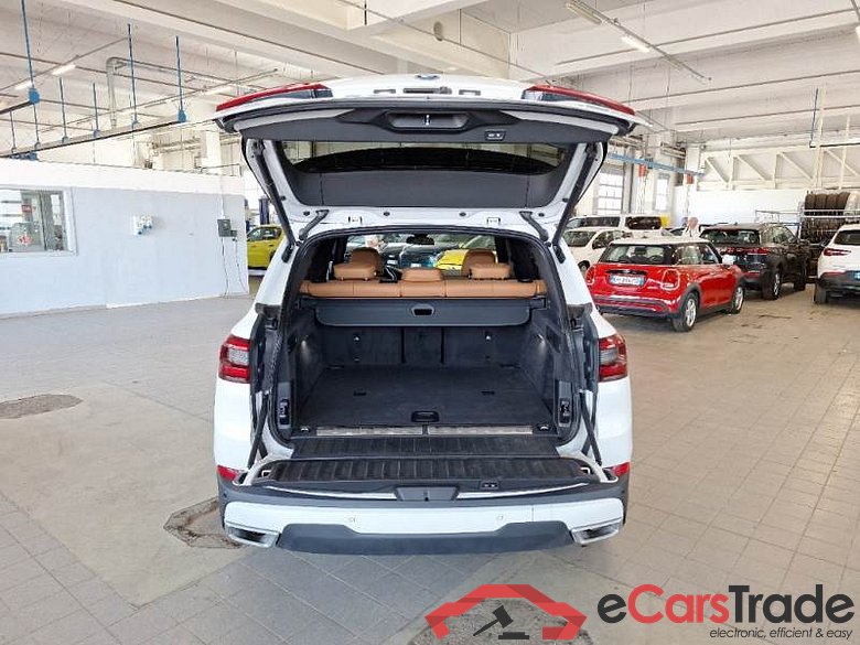 BMW X5 / 2018 / 5P / SUV XDRIVE 45E BUSINESS AUTOM. #5