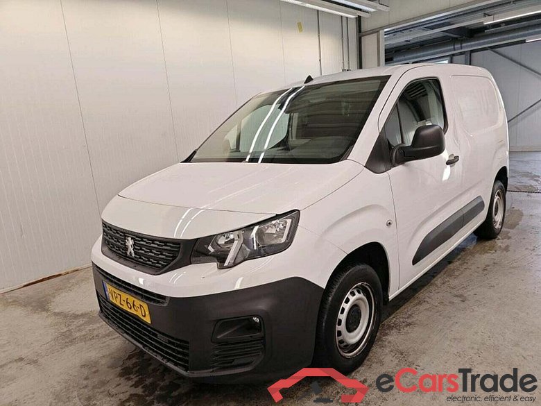 PEUGEOT Partner 1.2 PT. Premium