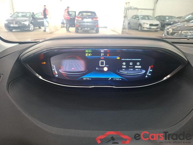 5008 Allure Business 1.2 PureTech 130CV BVA8 E6d #6