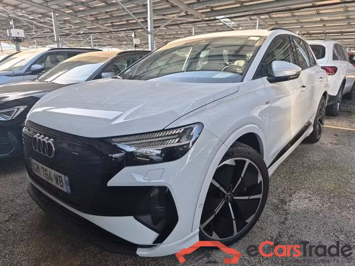 Audi Q4 E-tron 40 S-Line LED-Matrix Virtual Navi-Pro 1/2 Sport-Leather-Alcantara Camera KeylessGo Klima PDC ... #1