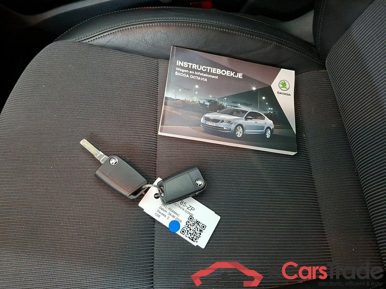SKODA Octavia Combi 85 kW #6