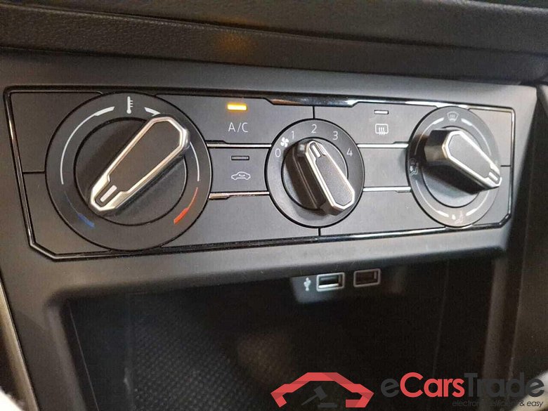 VOLKSWAGEN POLO 1.0 TSI Comfortline #6