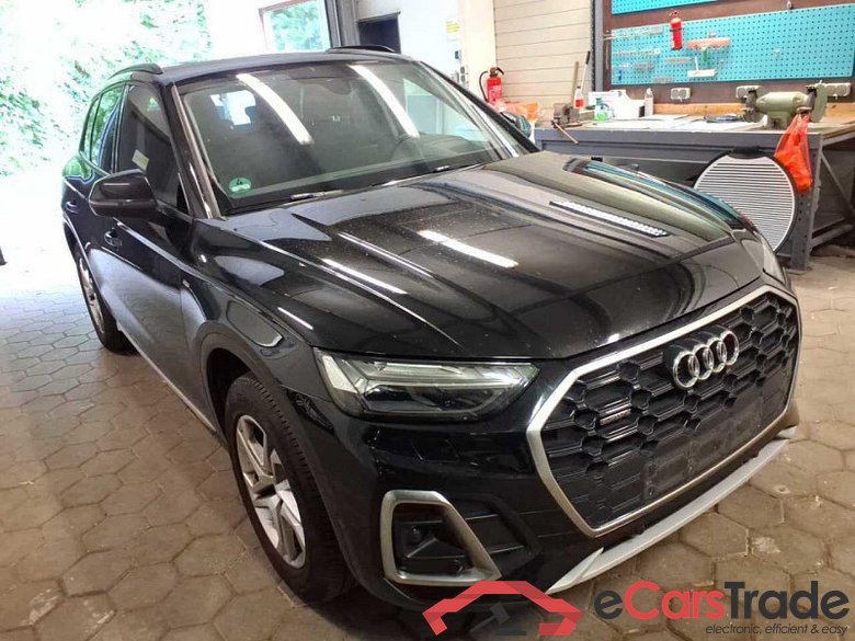 Audi Q5 (FYG)(06.2020->) DE - SUV5 40 2.0 TDI quattro EU6d, S line, (Facelift) 2020 - 2024