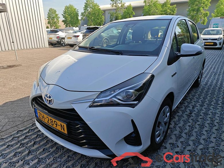 TOYOTA Yaris 1.5 Hyb. Active
