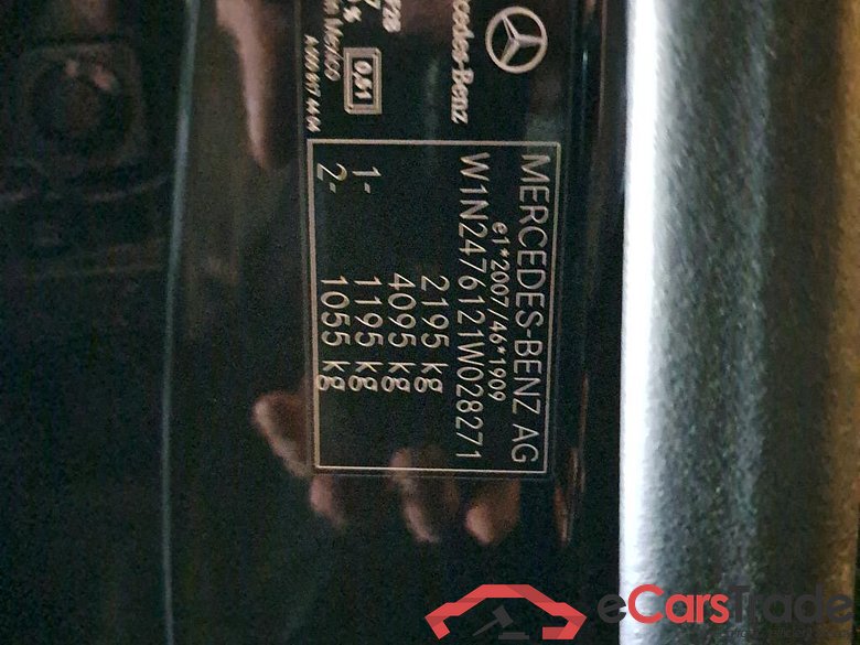 MERCEDES - MER GLB 200 d 150PK DCT Style Pack Premium With Heated Seats & Widescreen CockPit & Advanced Sound #6