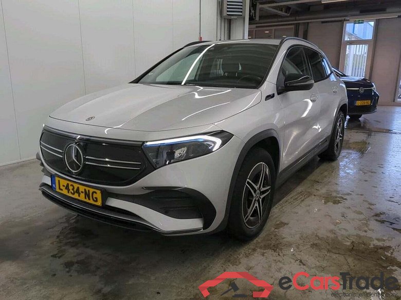MERCEDES-BENZ EQA 250 Bns Sol. AMG