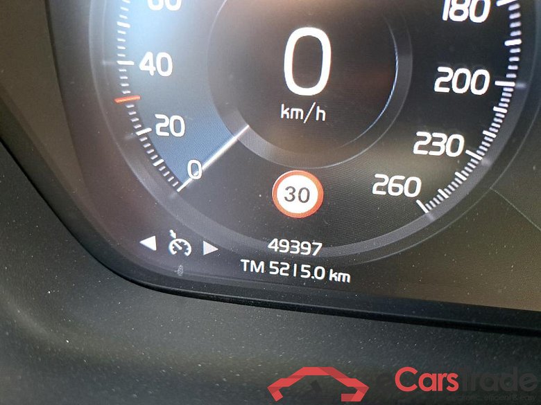 VOLVO XC40 / 2017 / 5P / todoterreno 1.5 T5 Twin Recharge Inscription Ex Auto #5
