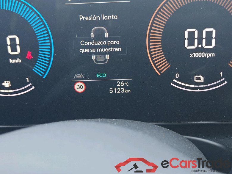HYUNDAI Tucson / 2024 / 5P / todoterreno 1.6T 158kW (215CV) HEV AT Maxx (AC2) #5